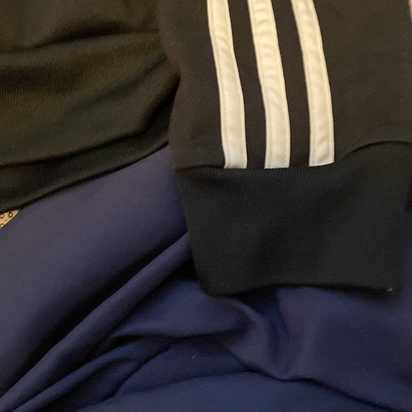 Adidas sweater - Picture 2 of 4